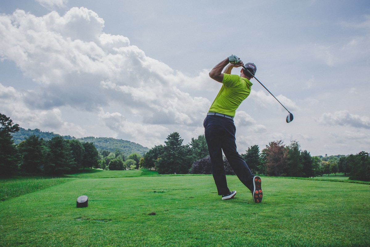 Golf Swing Basics for Beginners: 7 Steps to a Consistent Swing