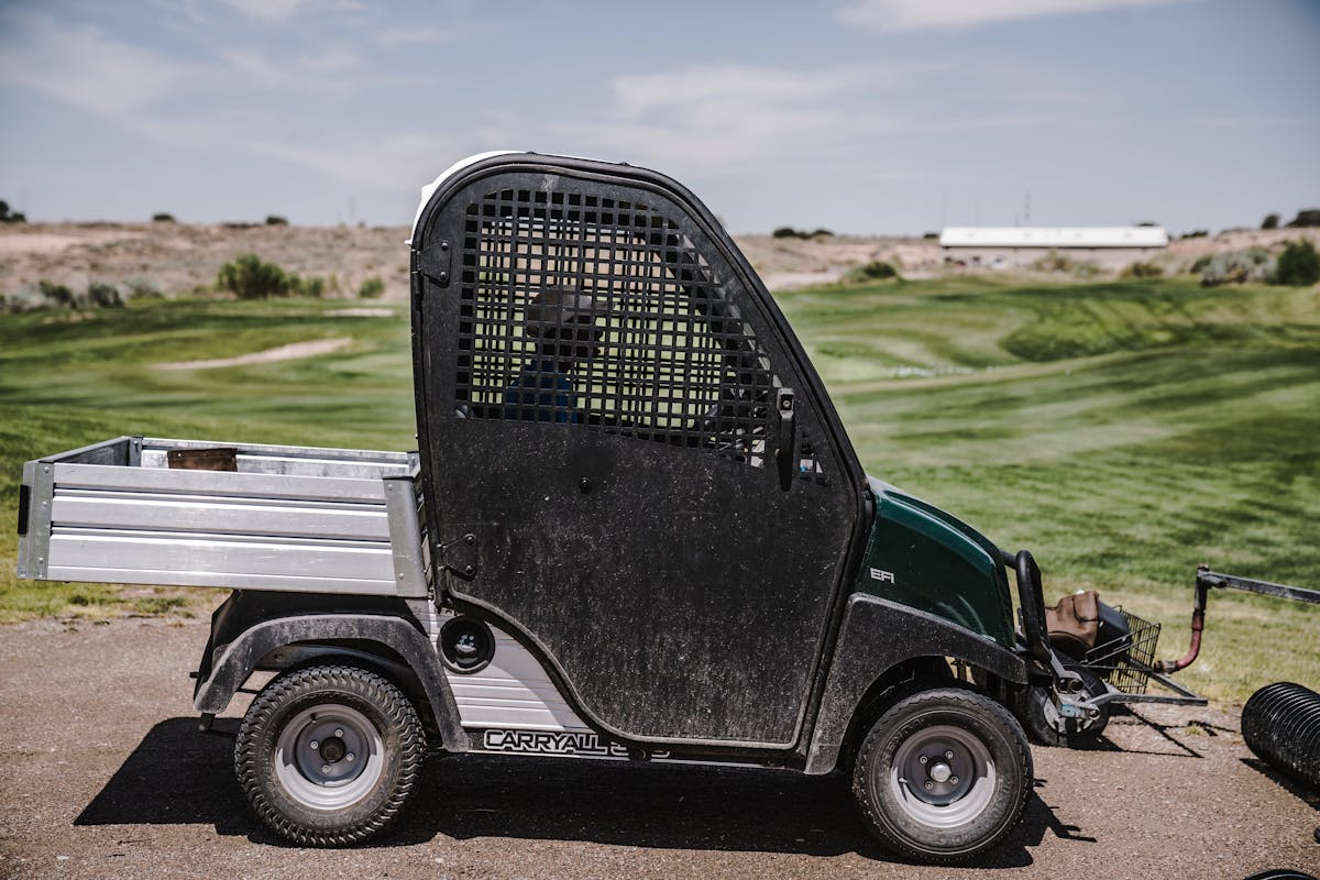 Used vs New Golf Clubs: What’s Better for Beginners?
